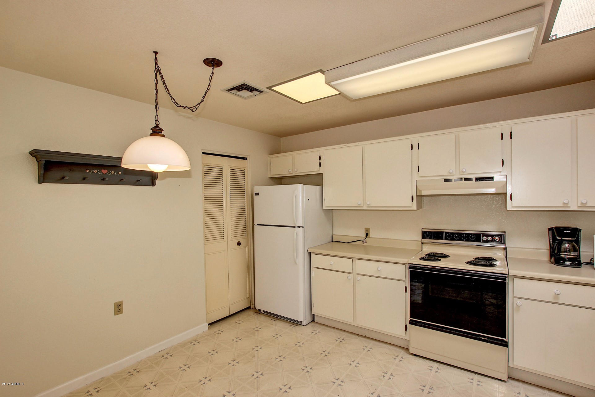 14300 West Bell Road, Unit 447 Surprise, AZ 85374 - Photo 16 of 48 Bell (15)