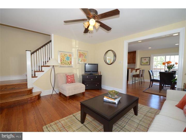 2810 St Marys Road Ardmore, PA 19003 - Photo 3 of 18 Living Room