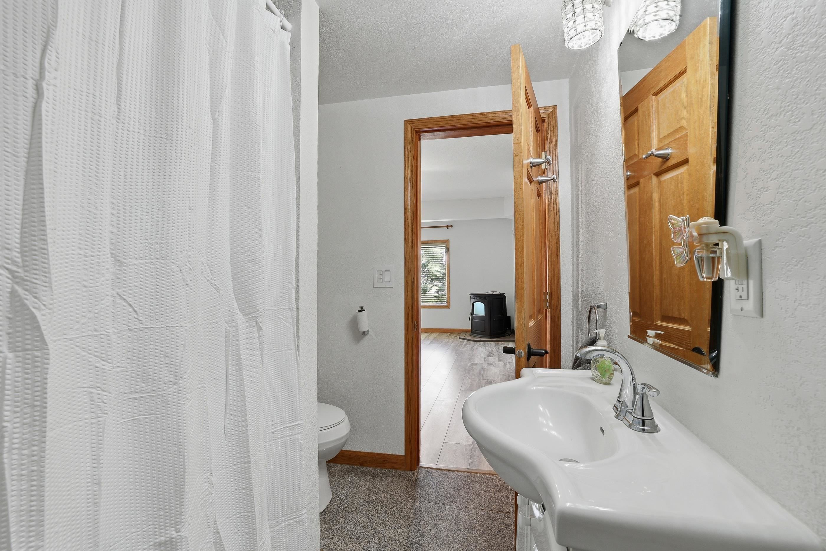 1194 County Rd D Almond, WI 54909 - Photo 29 of 60