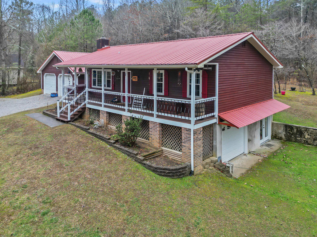 4901 Howardsville Road Apison, TN 37302 - Photo 2 of 41 IMG_4947