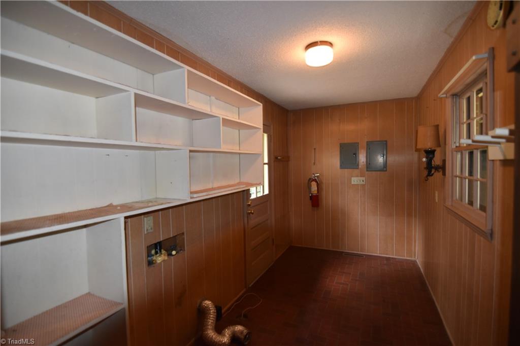 334 Jarrett Road Thomasville, NC 27360 - Photo 20 of 28 Gallery Image 20