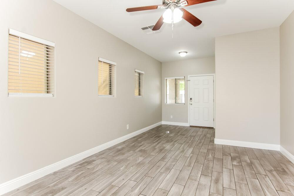 10225 West Camelback Road, Unit 49 Phoenix, AZ 85037 - Photo 4 of 17 Photo #4