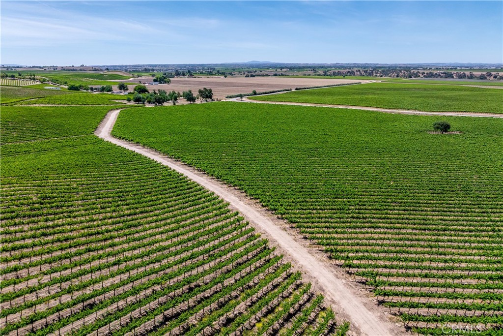 7160 Estrella Road San Miguel, CA 93451 - Photo 19 of 28