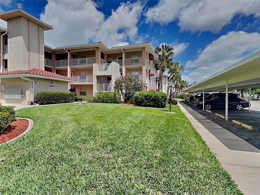 6501 Stone River Road, Unit 110 Bradenton, FL 34203 - Photo 2 of 81