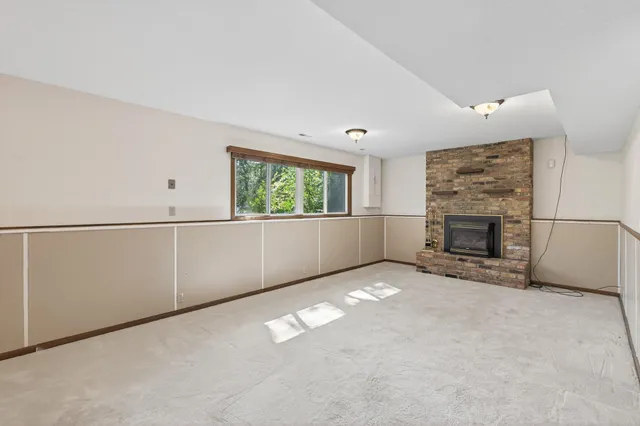 $389,999 | 1390 76th Avenue Northeast, Fridley, MN 55432