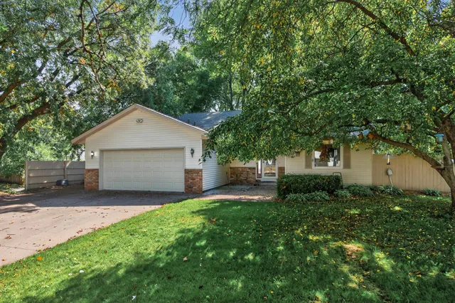 $389,999 | 1390 76th Avenue Northeast, Fridley, MN 55432