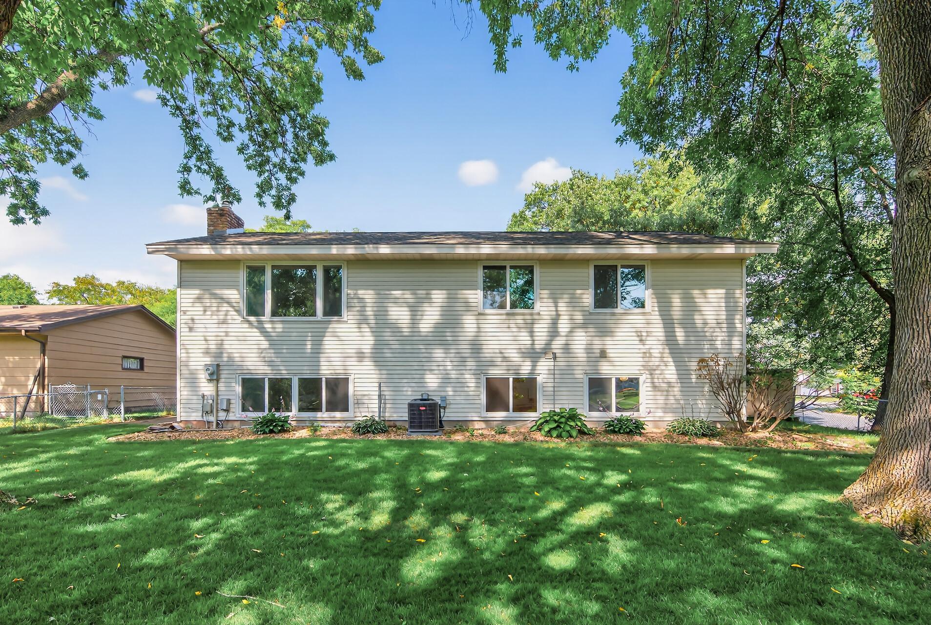 1390 76th Avenue Northeast Fridley, MN 55432 - Photo 26 of 30