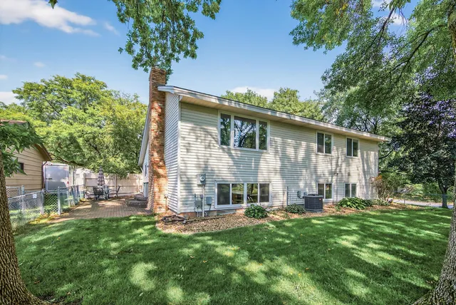 $389,999 | 1390 76th Avenue Northeast, Fridley, MN 55432