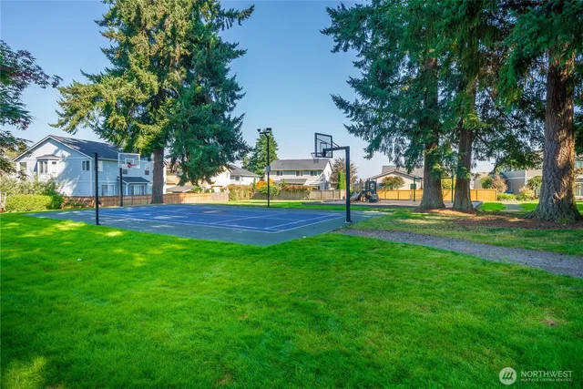 $829,950 | 8207 66th Ave Court East, Puyallup, WA 98371