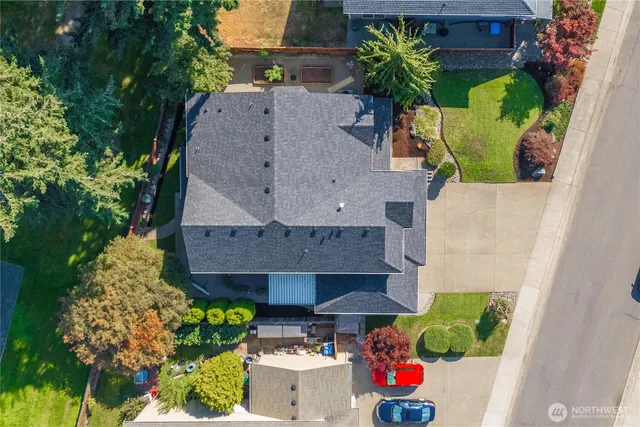 $829,950 | 8207 66th Ave Court East, Puyallup, WA 98371