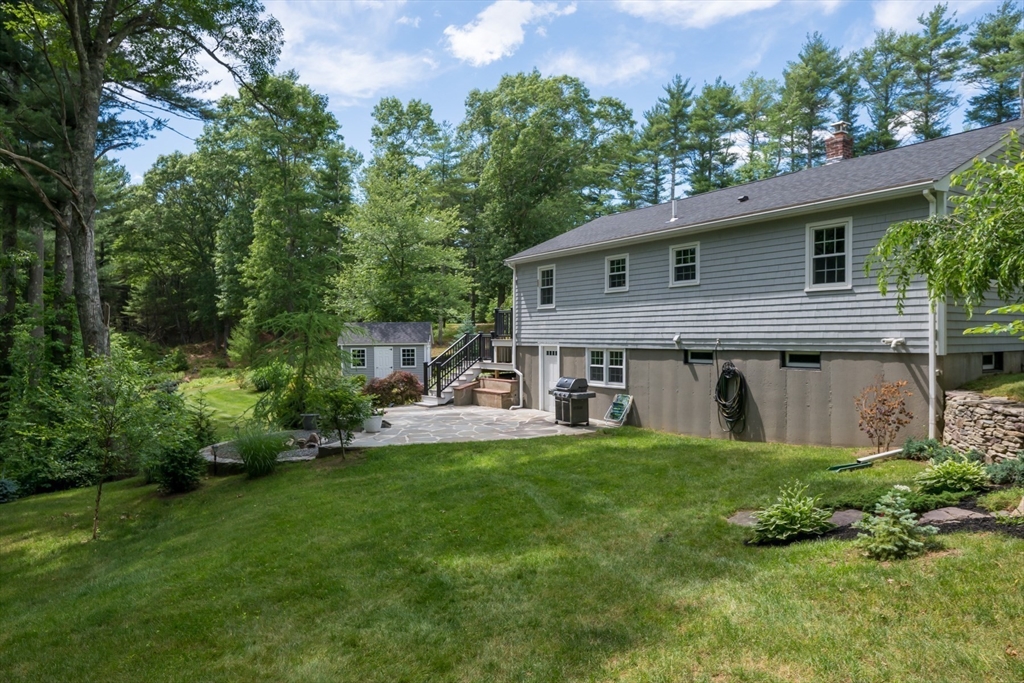 50 Spring Street Plympton, MA 02367 - Photo 9 of 42