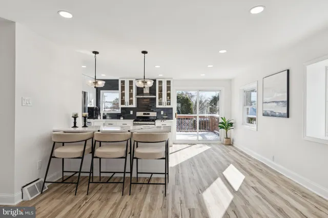 $429,900 | 3858 Violet Drive, Philadelphia, PA 19154