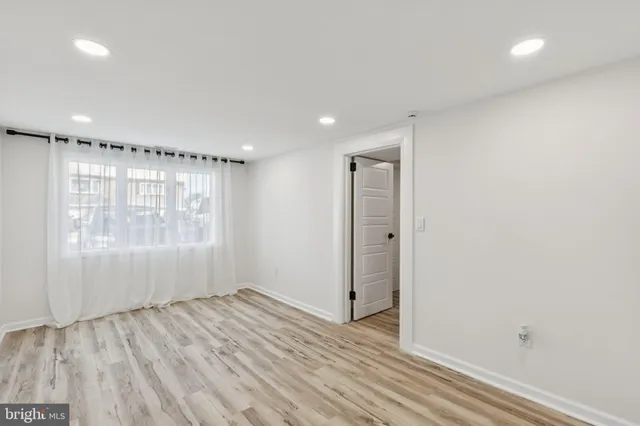 $429,900 | 3858 Violet Drive, Philadelphia, PA 19154