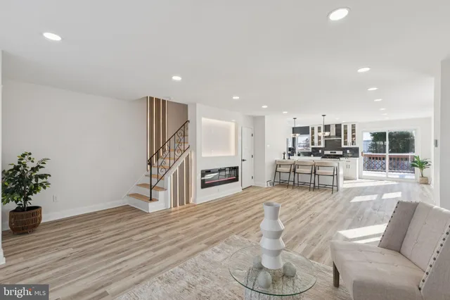 $429,900 | 3858 Violet Drive, Philadelphia, PA 19154