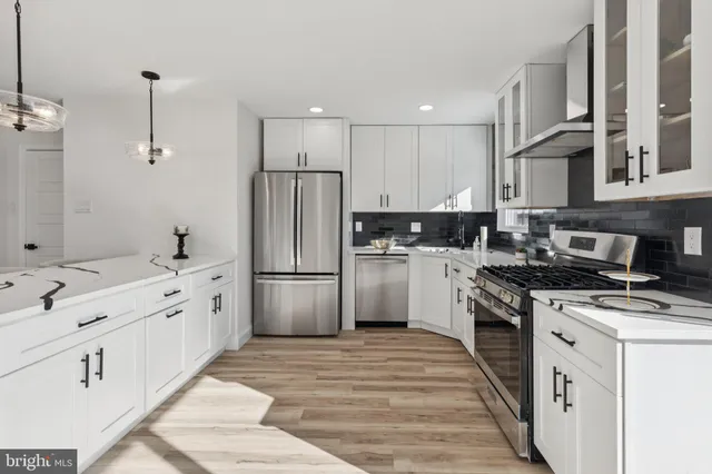 $429,900 | 3858 Violet Drive, Philadelphia, PA 19154