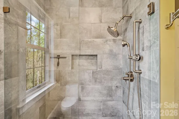 $789,000 | 22 Lone Coyote Ridge, Fletcher, NC 28732