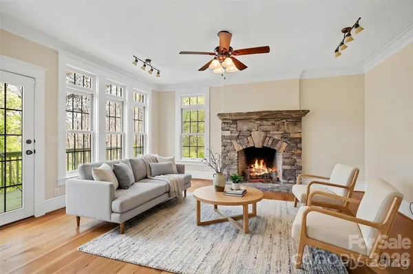 $789,000 | 22 Lone Coyote Ridge, Fletcher, NC 28732