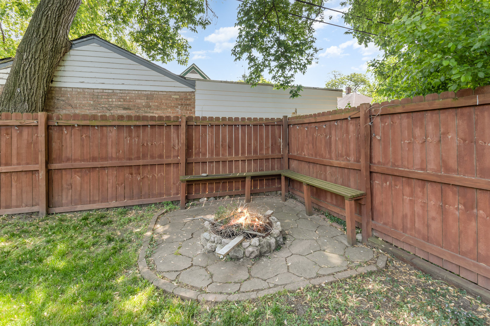2121 Pine Road Homewood, IL 60430 - Photo 14 of 20 a view of a backyard