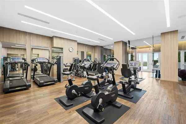 $7,500 | 2711 South Ocean Drive, Unit 606, Hollywood, FL 33019