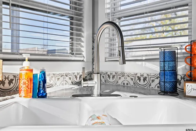 $135,000 | 339 Indian Gap, Quitman, TX 75783