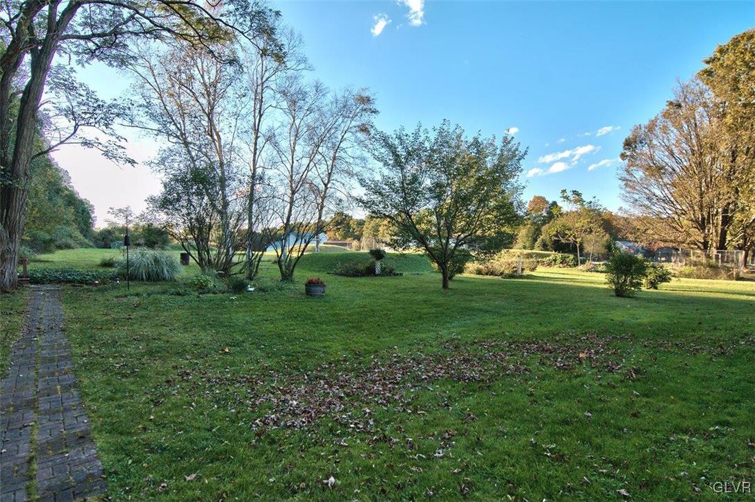 5257 Neola Road Stroudsburg, PA 18360 - Photo 42 of 50 Yard View