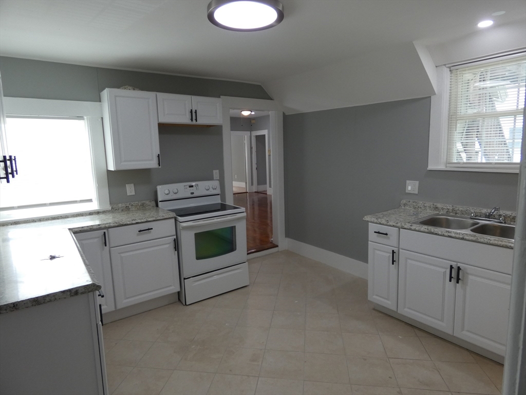 94 Maple Street, Unit 2 Gardner, MA 01440 - Photo 16 of 21