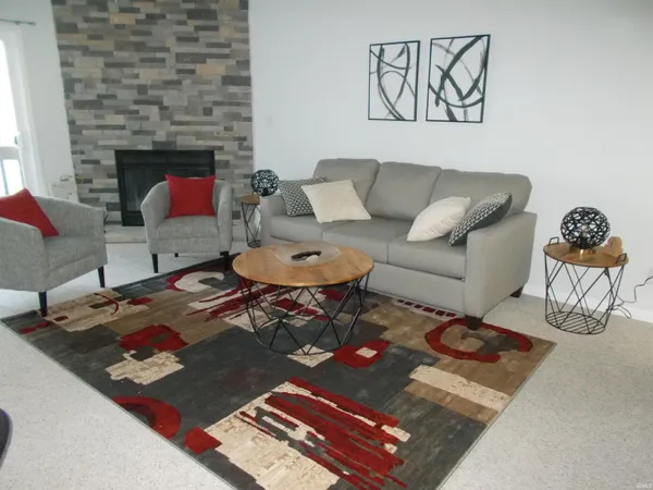 $164,900 | 1982 East Bay Pointe Drive, Unit C34, Bloomington, IN 47401