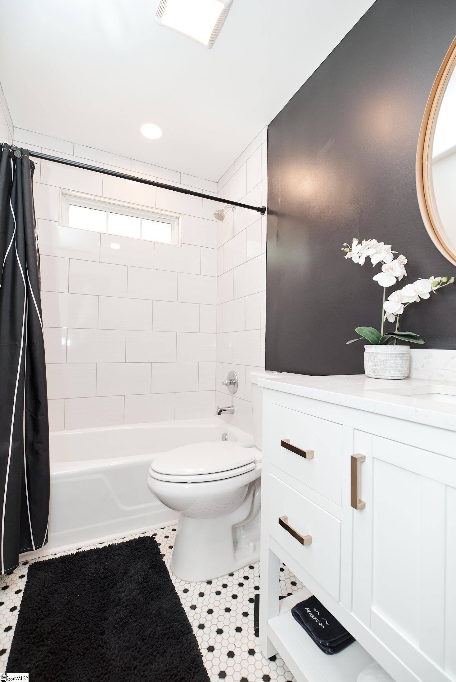 121 Maco Street Greenville, SC 29607 - Photo 17 of 23