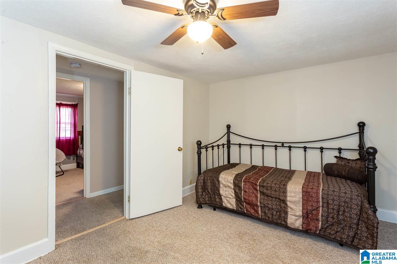 726 Riverside Drive Gadsden, AL 35903 - Photo 11 of 36