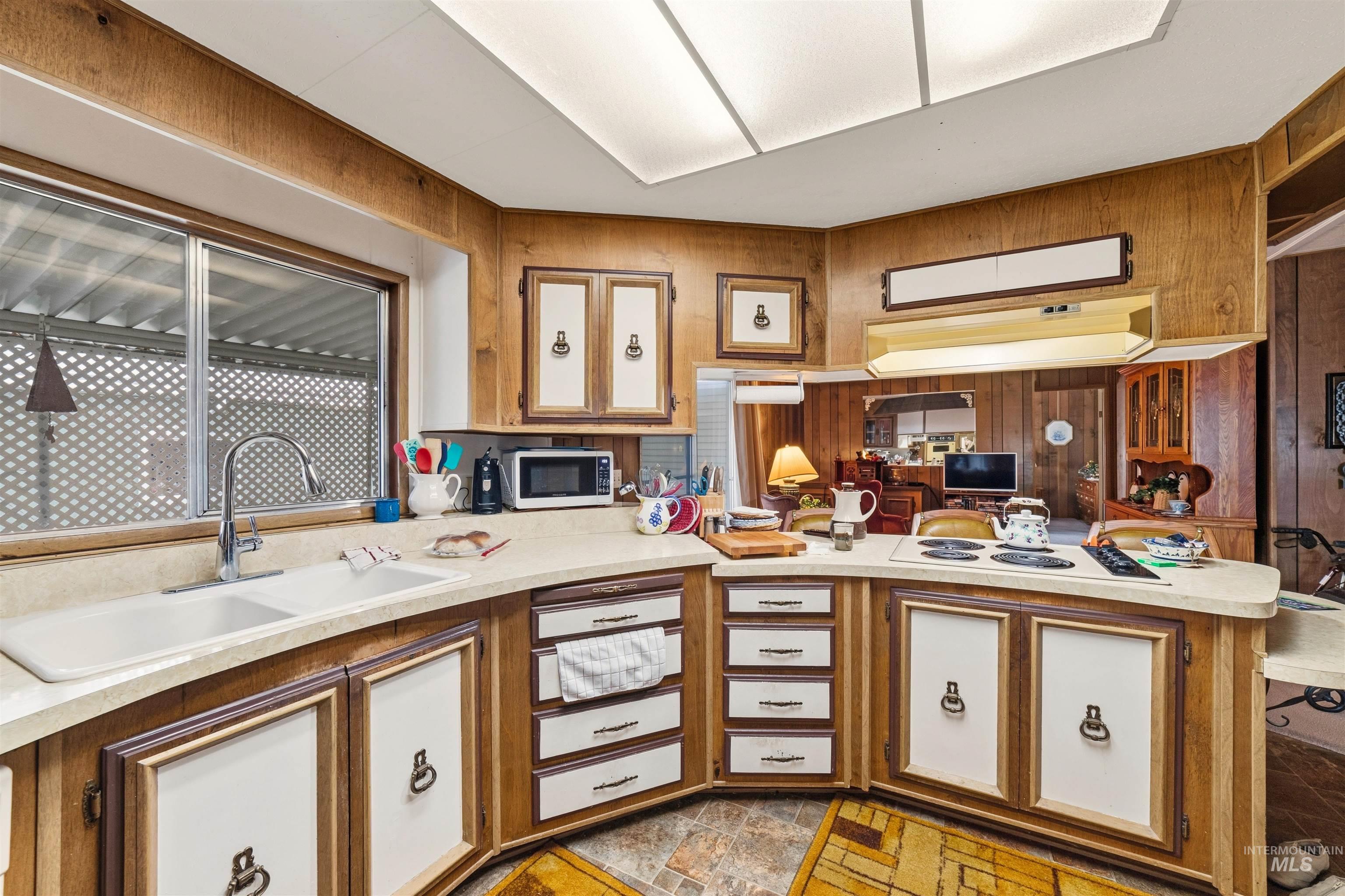 238 Checola Circle Boise, ID 83713 - Photo 12 of 34