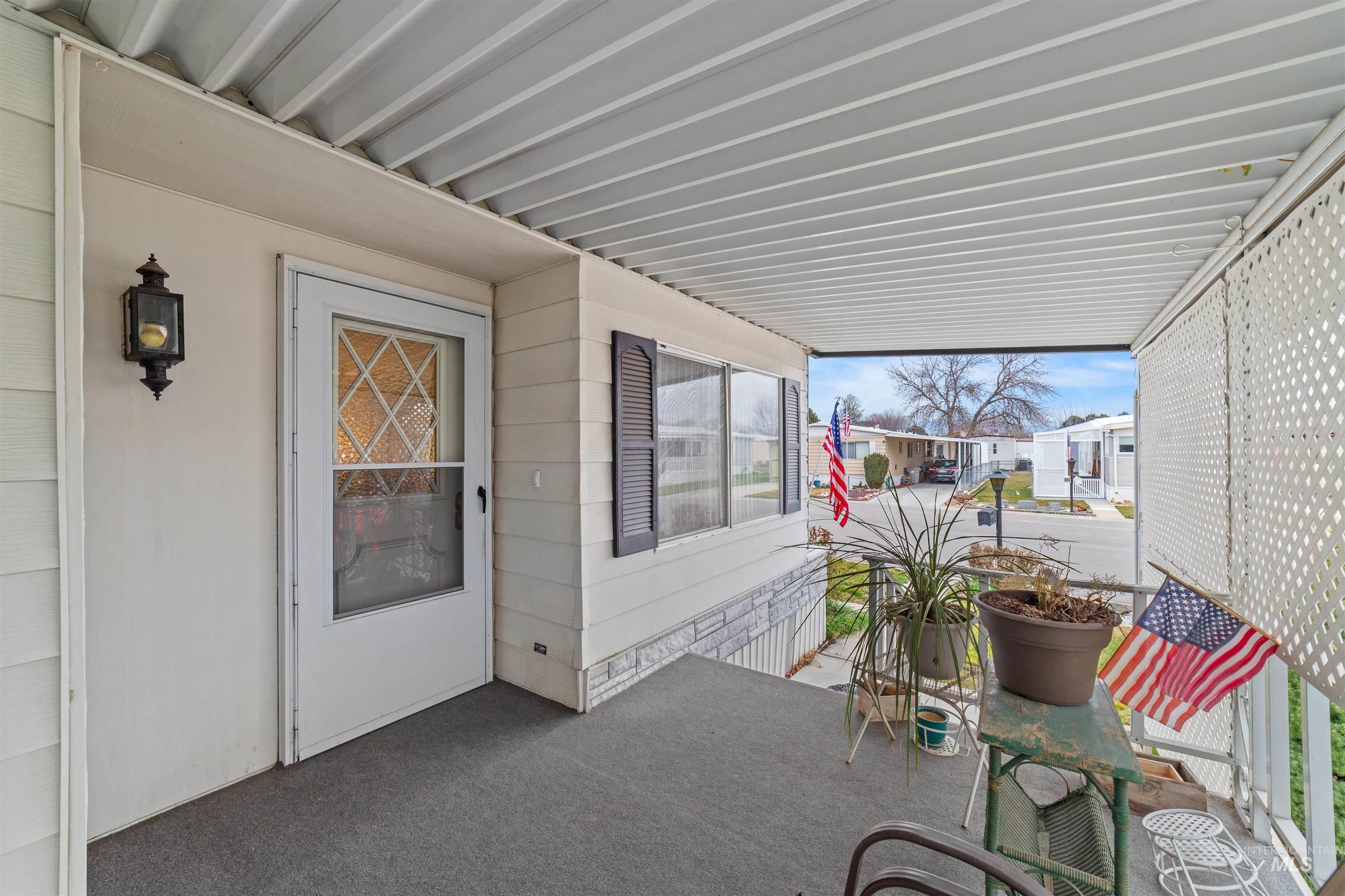 238 Checola Circle Boise, ID 83713 - Photo 5 of 34