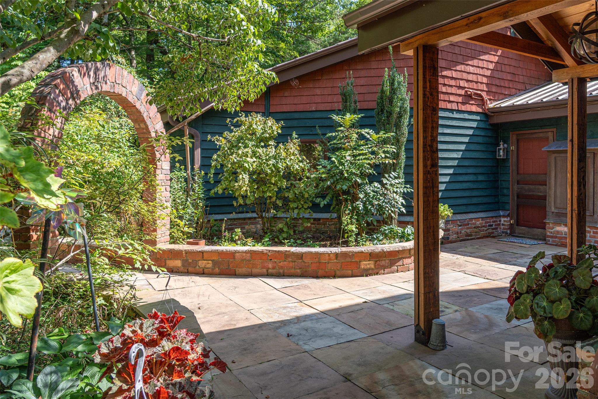688 Blueberry Farm Road Zirconia, NC 28790 - Photo 5 of 48 Gallery Image 5