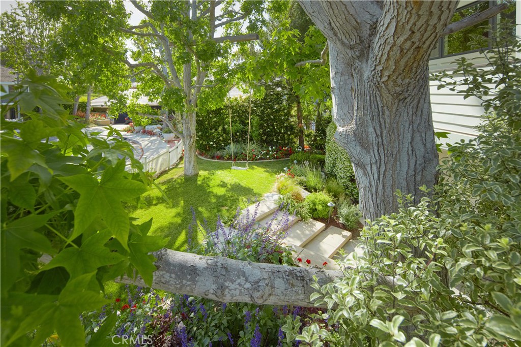 2 Royal St George Road Newport Beach, CA 92660 - Photo 34 of 51 Gallery Image 34