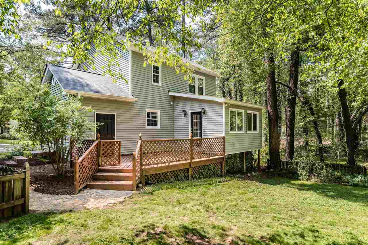 810 Temple Street Raleigh, NC 27609 - Photo 20 of 24 Exterior Back