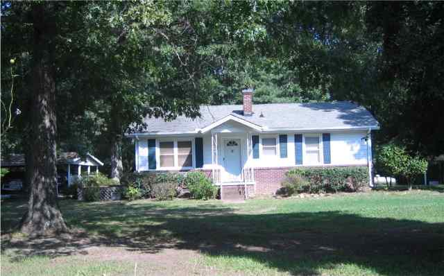 107 Godfrey Road Simpsonville, SC 29681 - Photo 1 of 15 Gallery Image 1