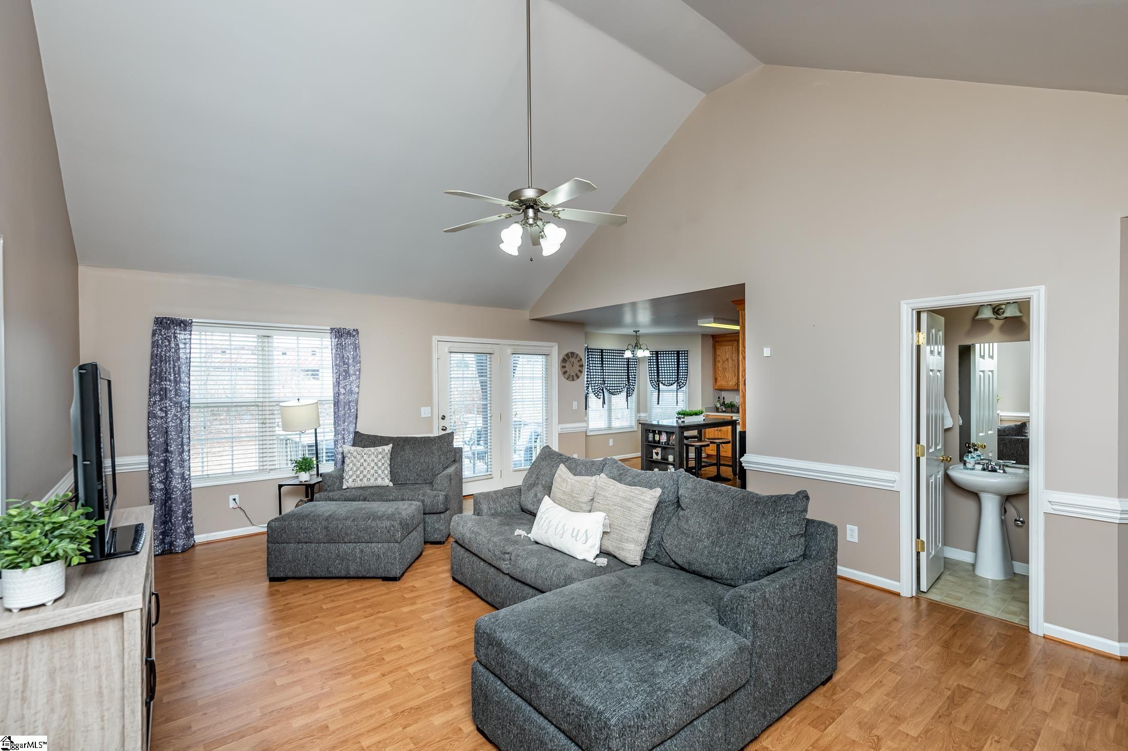 615 Ezra Court Inman, SC 29349 - Photo 8 of 28 Gallery Image 8