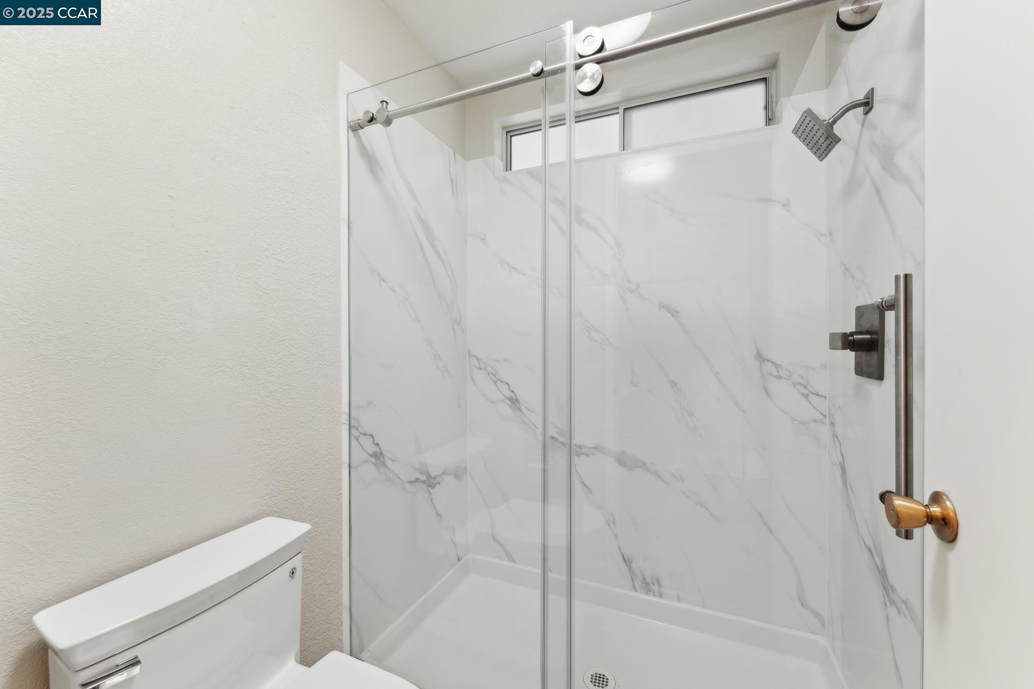 2480 Heatherleaf Lane Martinez, CA 94553 - Photo 35 of 60