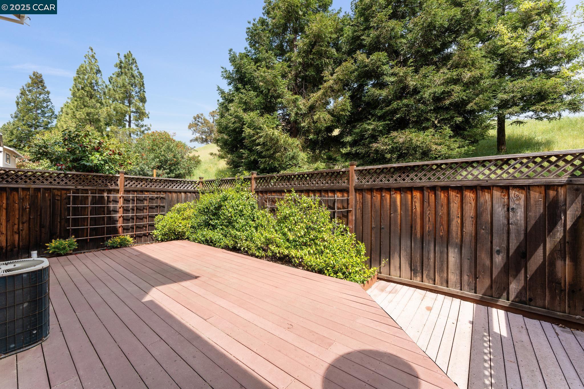 2480 Heatherleaf Lane Martinez, CA 94553 - Photo 40 of 60