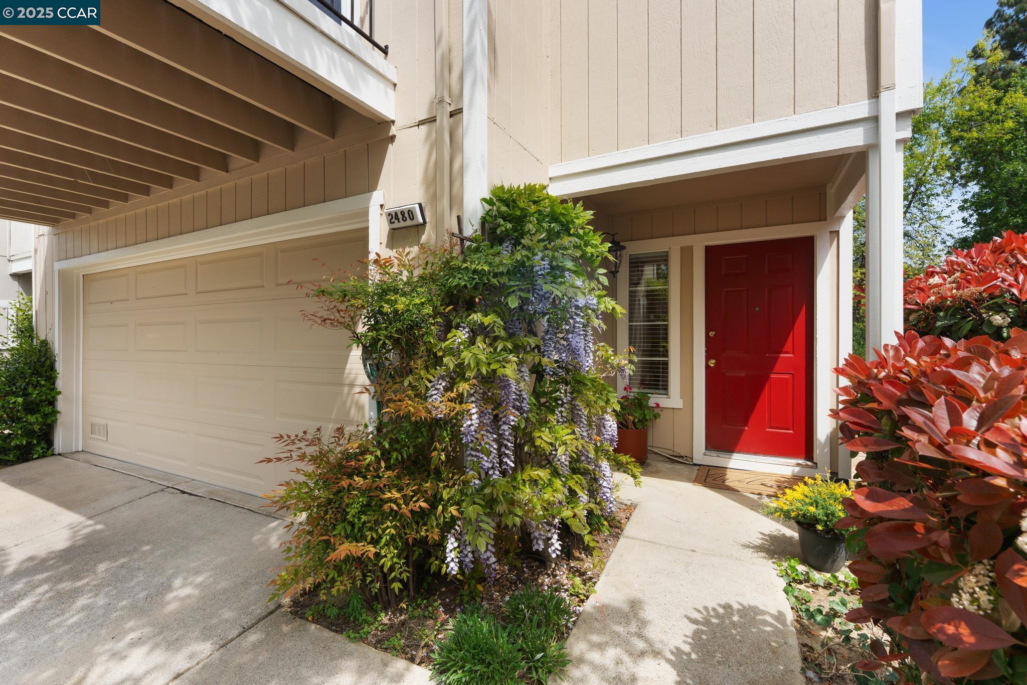 2480 Heatherleaf Lane Martinez, CA 94553 - Photo 4 of 60