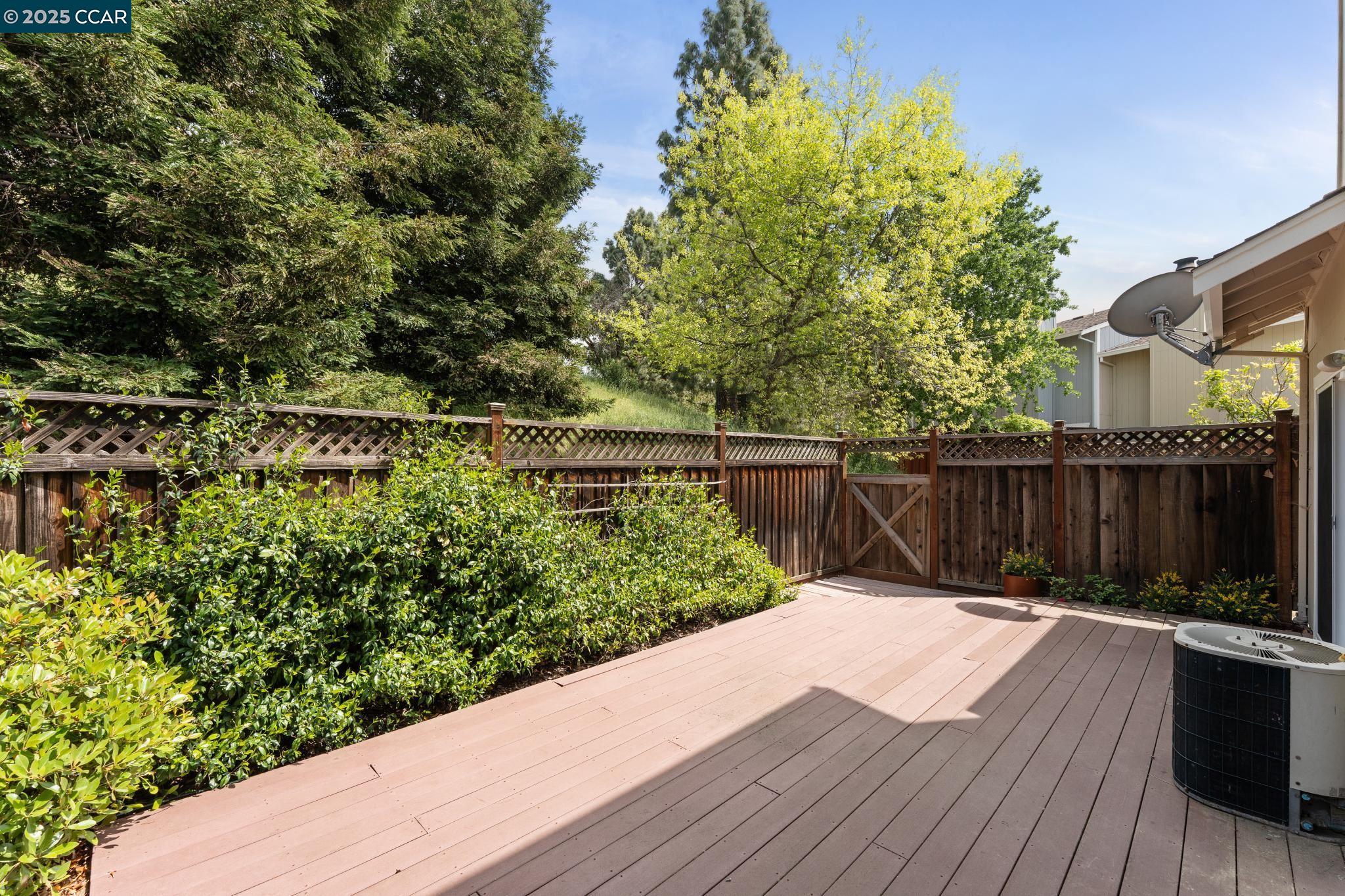 2480 Heatherleaf Lane Martinez, CA 94553 - Photo 43 of 60