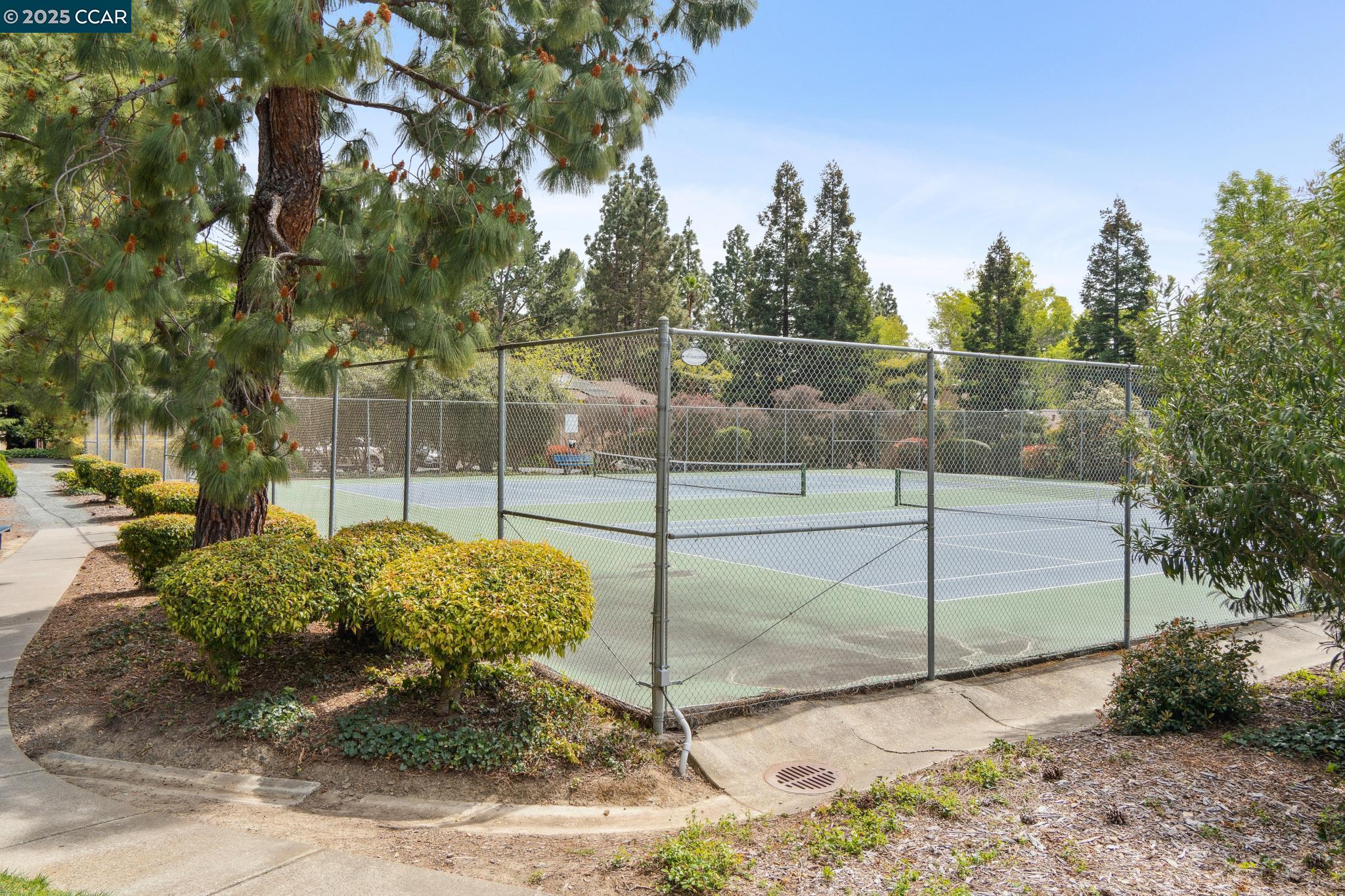 2480 Heatherleaf Lane Martinez, CA 94553 - Photo 55 of 60