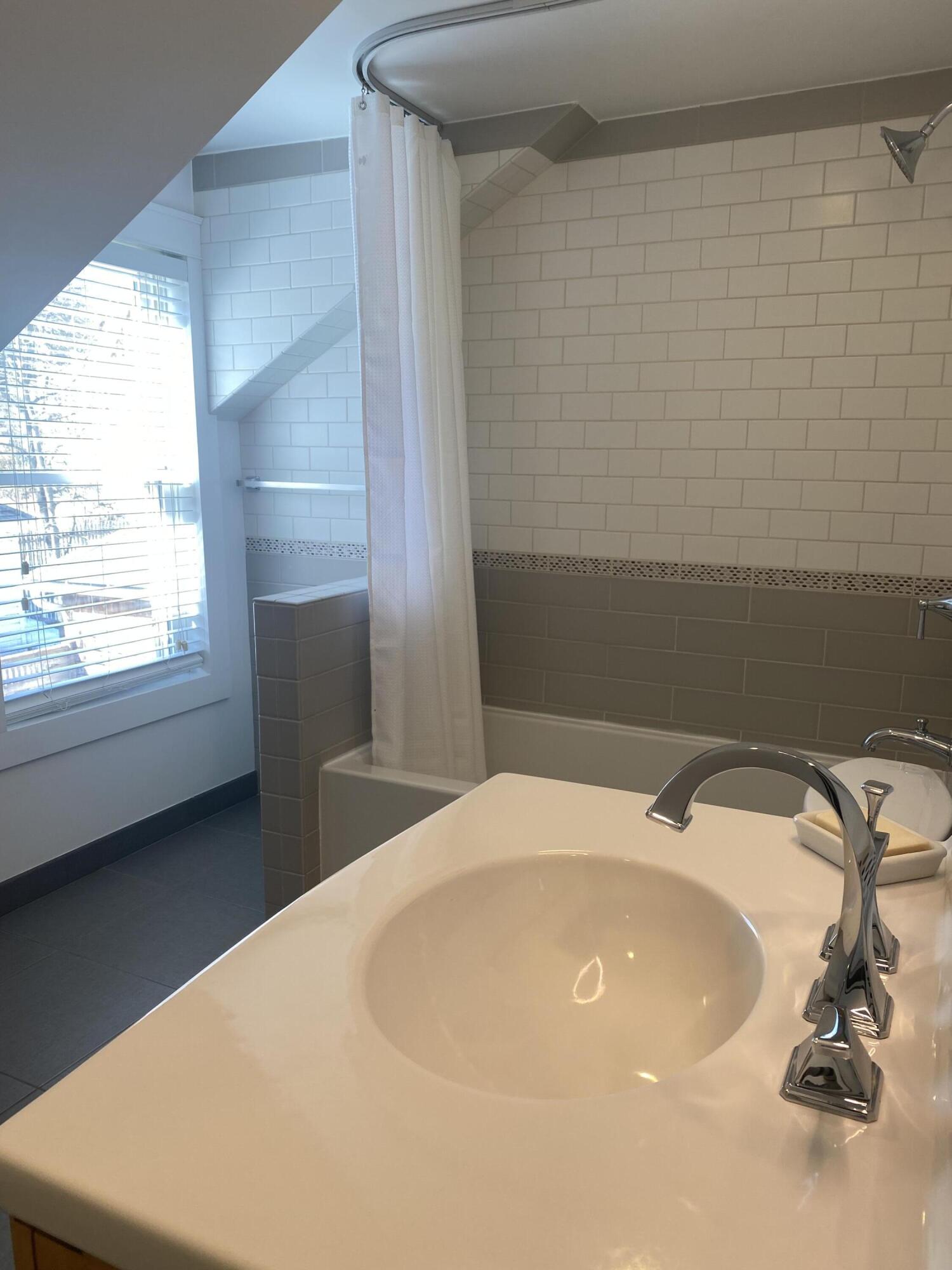 64 Congress Street Bangor, ME 04401 - Photo 42 of 61 IMG_2789