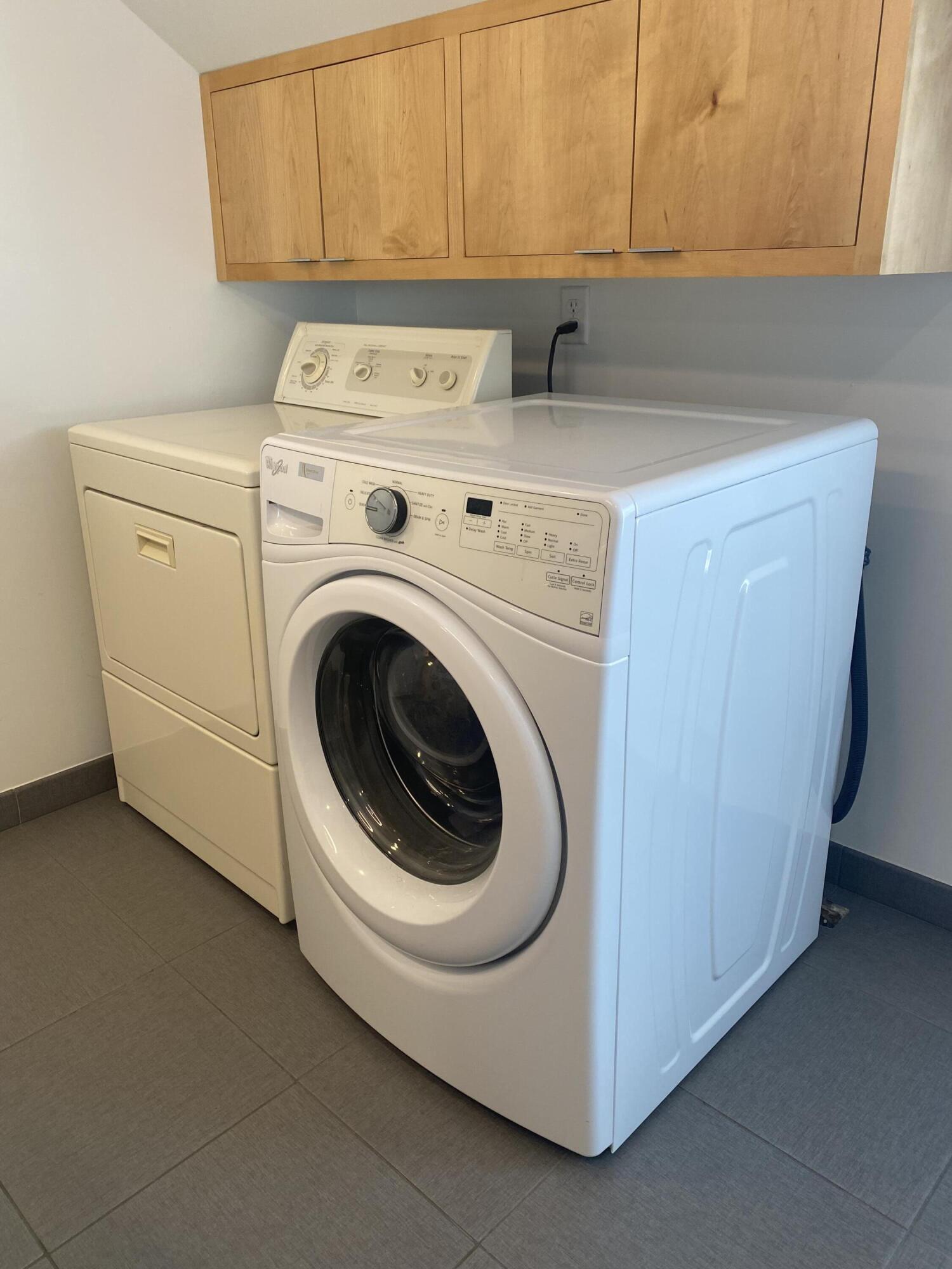 64 Congress Street Bangor, ME 04401 - Photo 45 of 61 IMG_2793