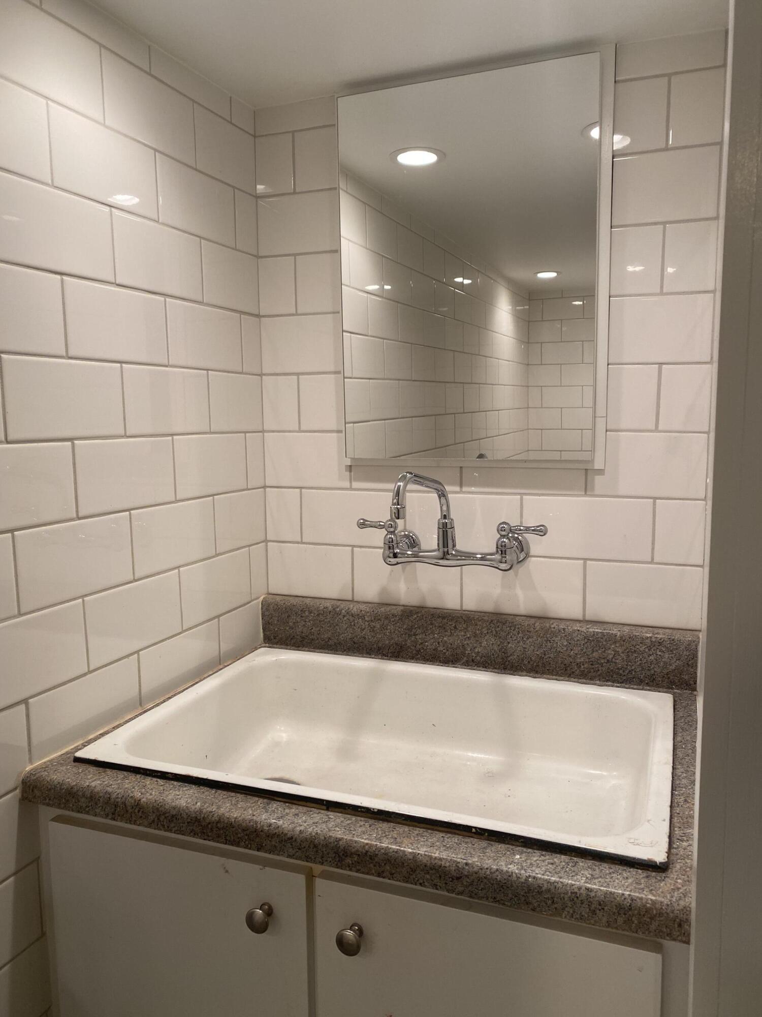 64 Congress Street Bangor, ME 04401 - Photo 56 of 61 IMG_2811