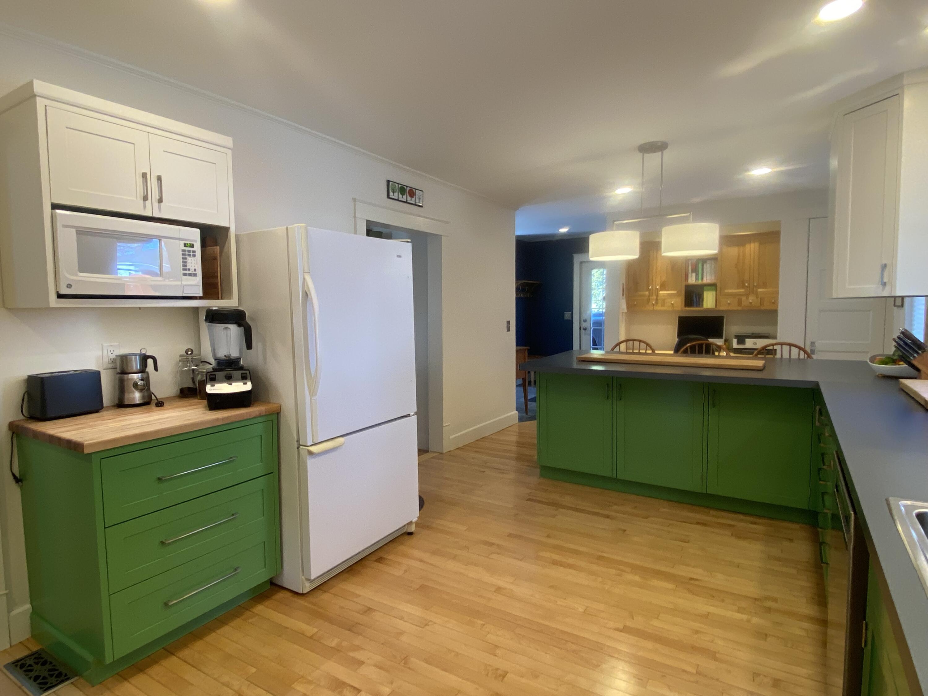 64 Congress Street Bangor, ME 04401 - Photo 10 of 61 IMG_2755