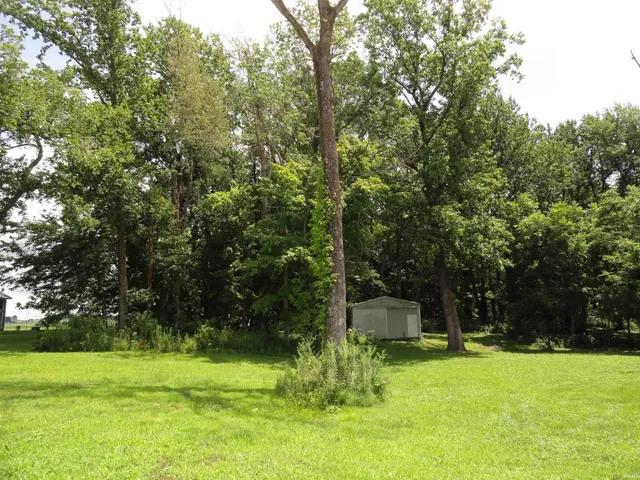 $184,900 | 7346 Main Street, Wadesville, IN 47638