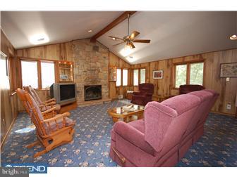 404 Crest Road Oreland, PA 19075 - Photo 7 of 12 Family Room