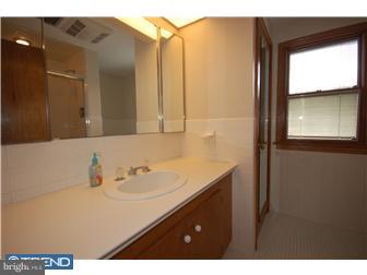 404 Crest Road Oreland, PA 19075 - Photo 10 of 12 Bathroom