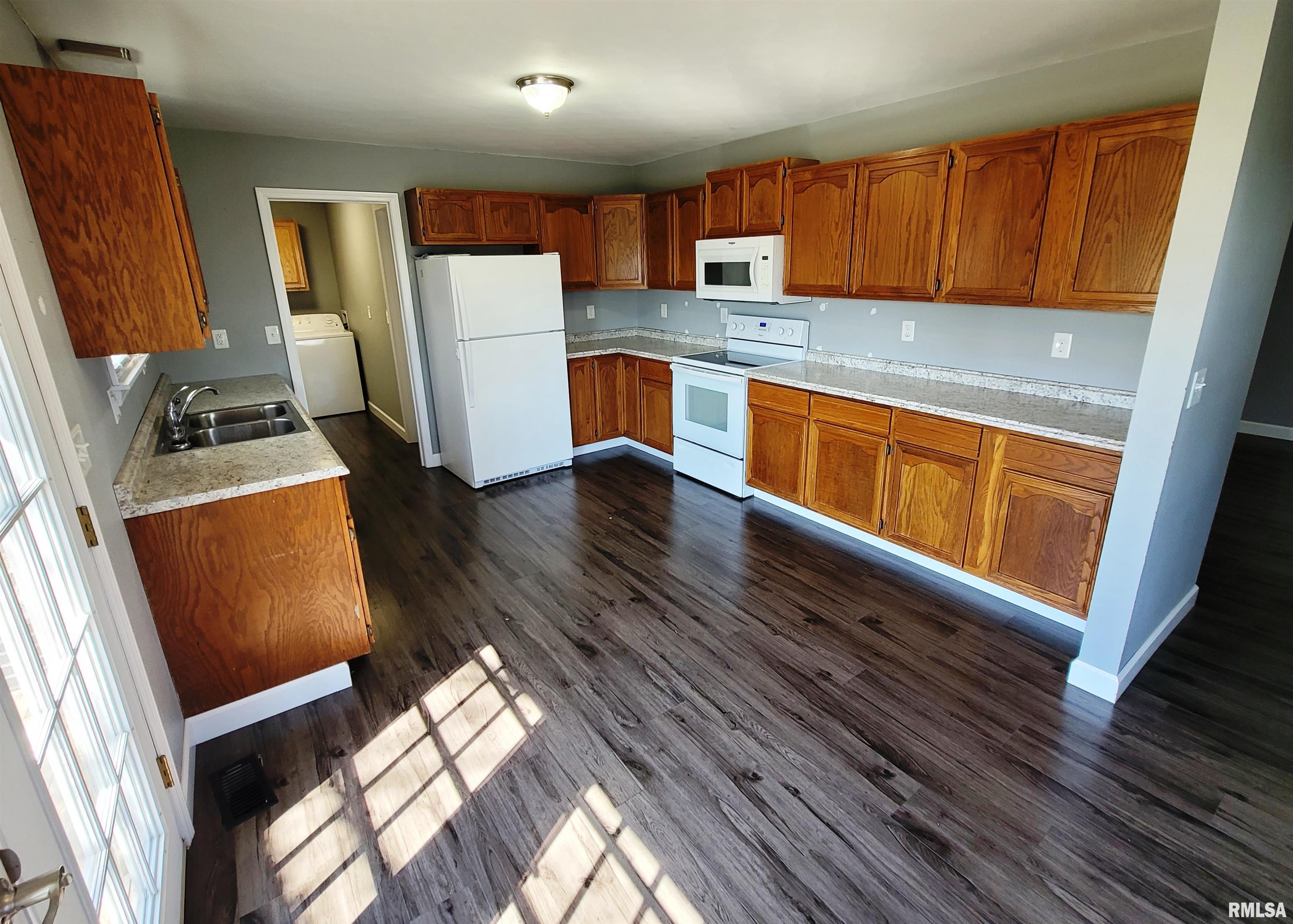 5148 Tonti Road Salem, IL 62881 - Photo 13 of 37