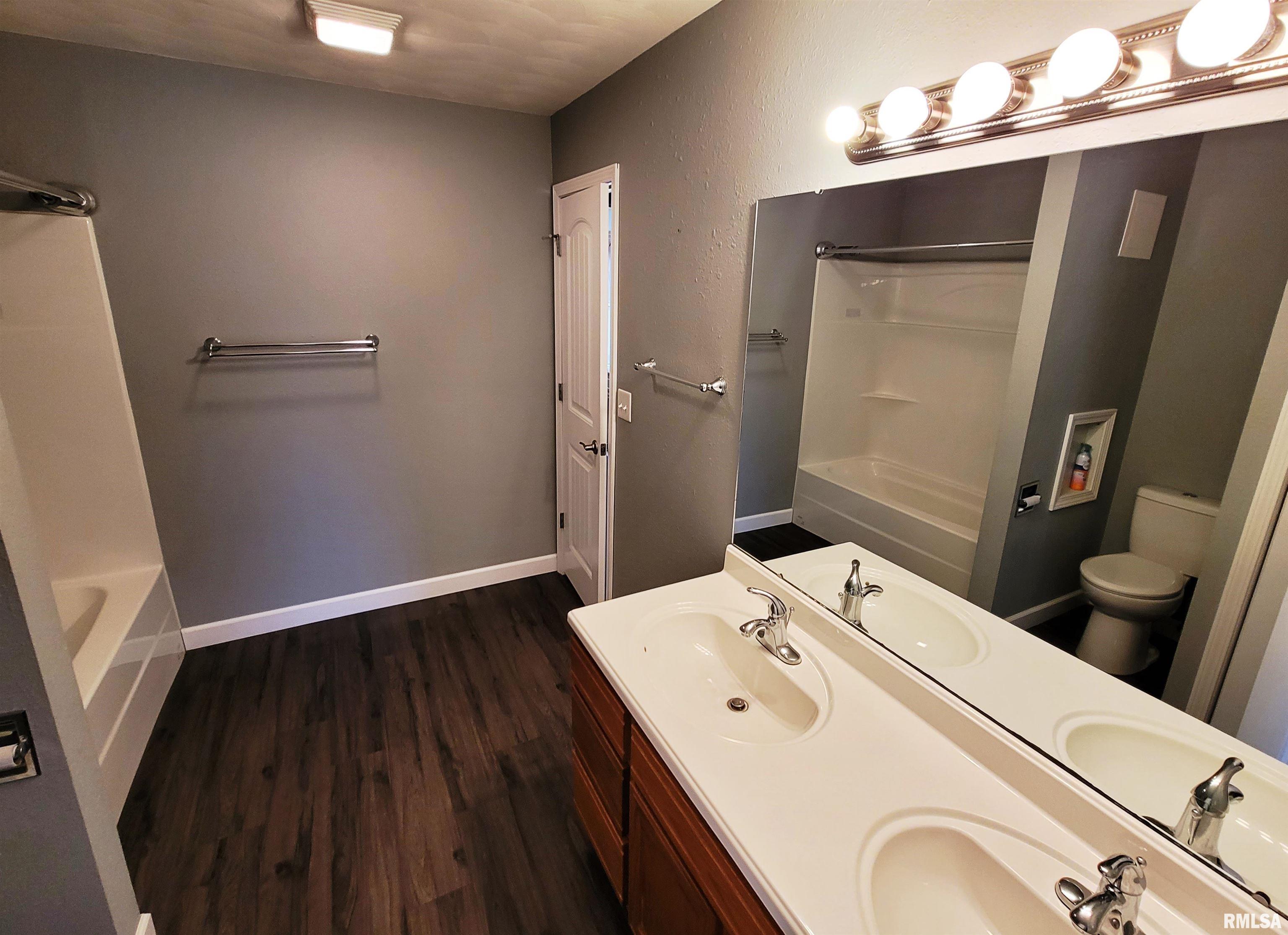 5148 Tonti Road Salem, IL 62881 - Photo 16 of 37